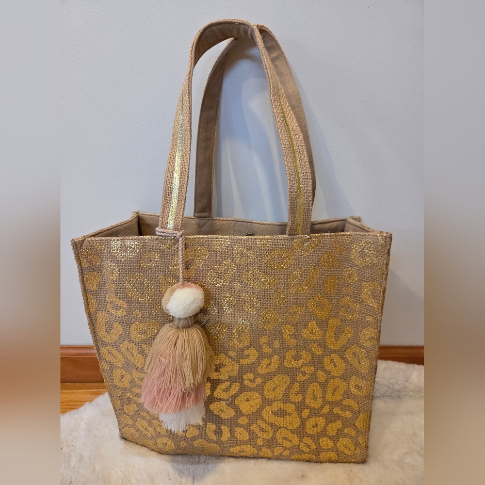 America & Beyond Elegant Metallic Gold Leopard Print Tote Bag